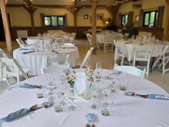 table-setting-1-1791214543365.webp